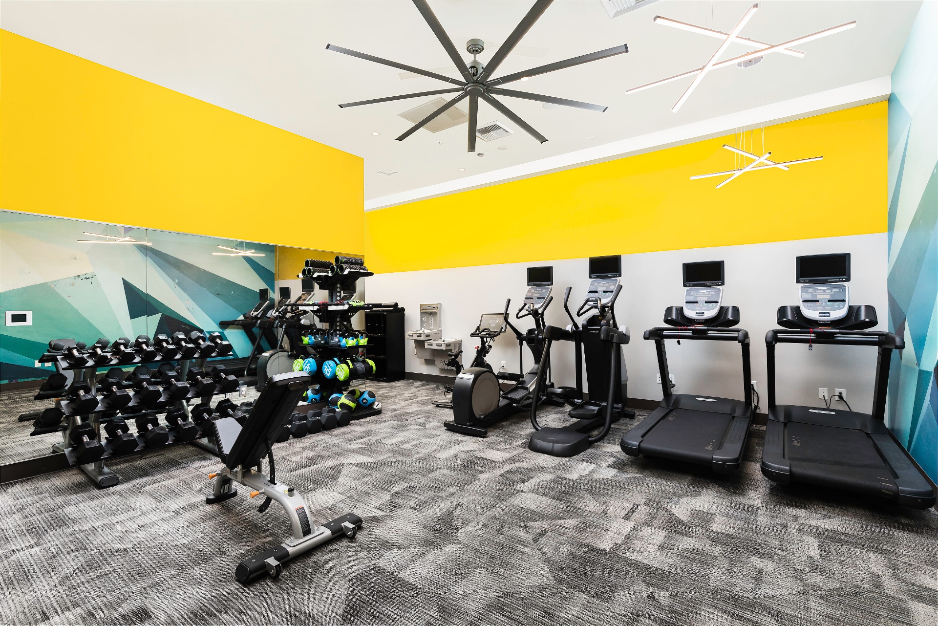 Fitness room with cardio equipment